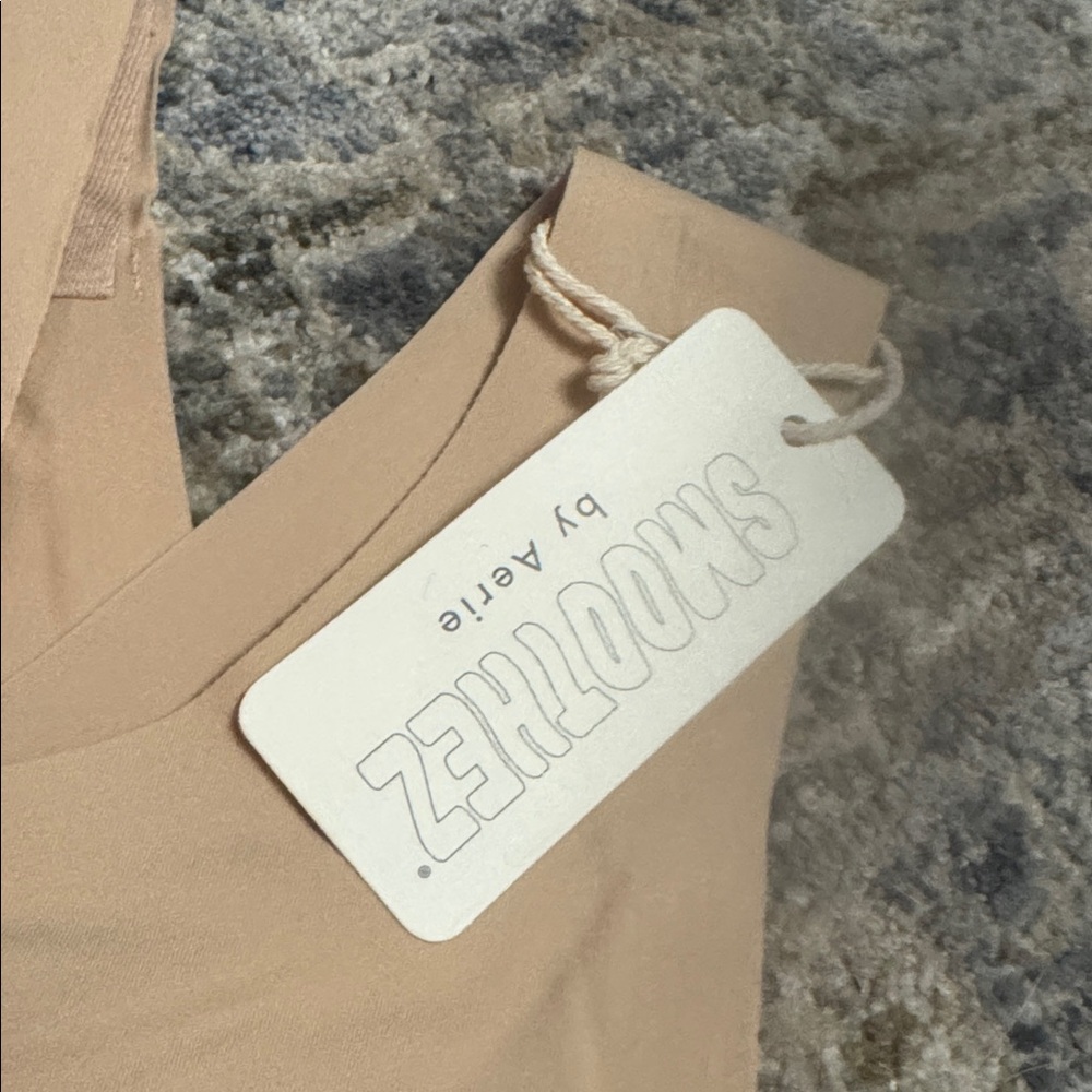 Bundle!! Basically 80 percent off- Black, Pink, Beige, and Green - Picture 6 of 14